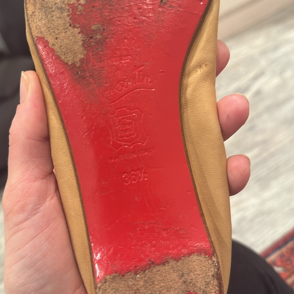 Peeptoe louboutin flats - Picture 3 of 3